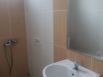 Rumah disewakan di Legenda Wisata Cibubur