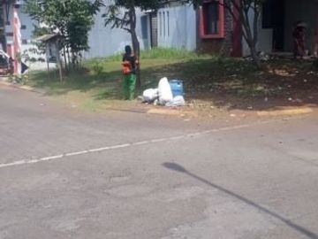 Rumah disewakan di Legenda Wisata Cibubur