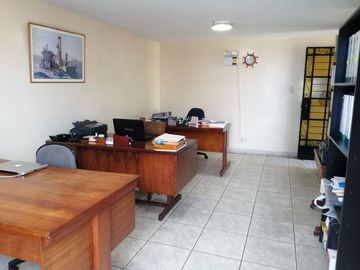 VENTA DE CASA EN BELLAVISTA