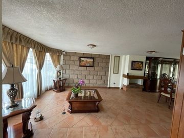 Casa en venta en Villas Fontana, Independencia
