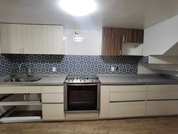 Casa en venta en Villas Fontana, Independencia