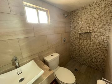 Casa en venta en Villas Fontana, Independencia