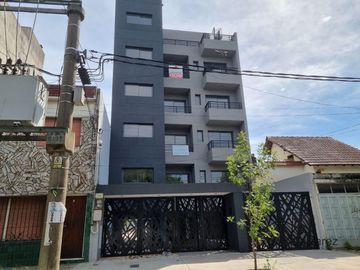Venta Departamento En  Haedo Dos Ambientes