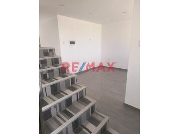🌟 ¡Descubre tu futuro hogar en el encanto de Moche, Trujillo! 🌟

✨ ¡Estreno! Moderna casa de campo de 3 pisos, esperando por ti y tu familia. ✨

-