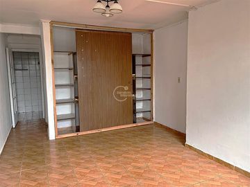 4 dorm. con Depto Int. 4 Estac. Macul Metro Pedrero