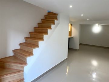 CASA REMODELADA EN CONDOMINIO, GABRIELA PONIENTE