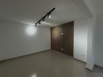 CASA REMODELADA EN CONDOMINIO, GABRIELA PONIENTE