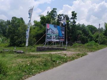 dekat dengan SGM Klaten Rumah Baru 300 Jt-an