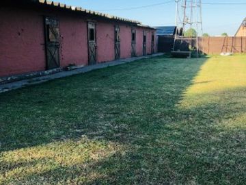 venta  Permuta casa campo caballerizas