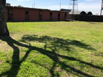 venta  Permuta casa campo caballerizas