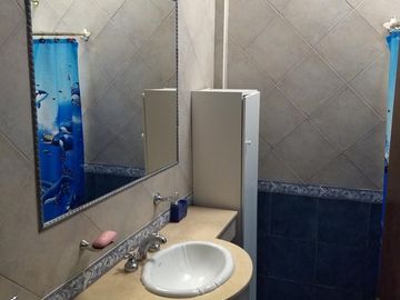 Venta de casa 7 ambientes Casanova