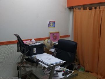 Venta de casa 7 ambientes Casanova