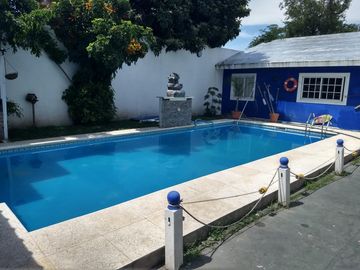 Venta de casa 7 ambientes Casanova