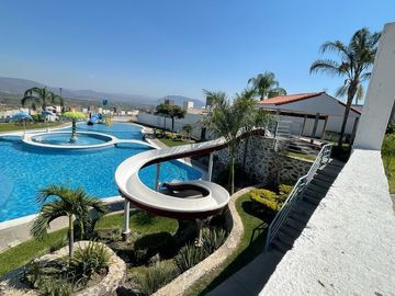 Casa en Venta en Atlacholoaya, Xochitepec, Morelos