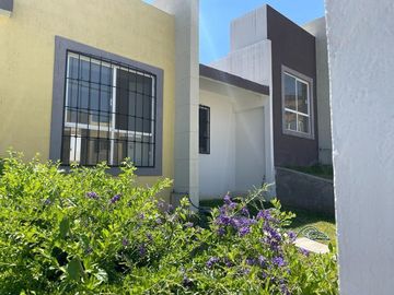 Casa en Venta en Atlacholoaya, Xochitepec, Morelos