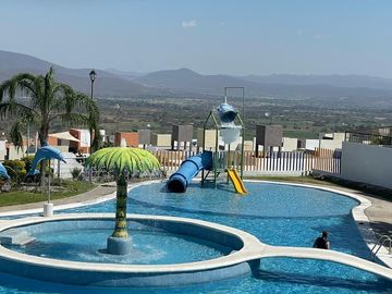 Casa en Venta en Atlacholoaya, Xochitepec, Morelos