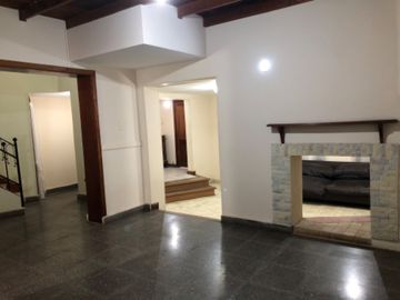Casa en venta en Lujan Centro