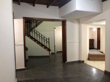 Casa en venta en Lujan Centro