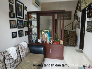 DIJUAL CEPAT RUMAH SIAP HUNI FULL FURNISH DI CLUSTER NEWTON GADING S