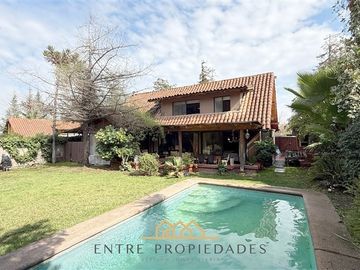 Oportunidad ! Venta Casa Condominio Sector Roble jardín