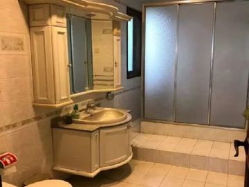 INFO-Disewakan Rumah MEWAH Pondok Indah,2Lantai lokasi FAVORIT Big Size Ada POOL bagus.