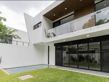 Casa NUEVA con Alberca en privada en Buena Vista, Cuernavaca - VENTA