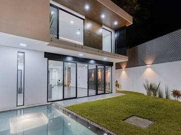 Casa NUEVA con Alberca en privada en Buena Vista, Cuernavaca - VENTA