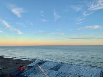 EXCLUSIVO PISO FRENTE AL MAR