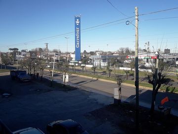Propiedad Comercial En Importante Lote- Ideal Emprendimiento
