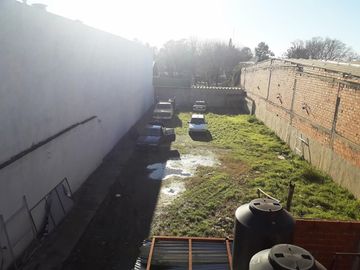 Propiedad Comercial En Importante Lote- Ideal Emprendimiento