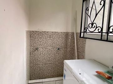 Dijual Rumah Kantor di Jln Durian Raya Jagakarsa Jakarta