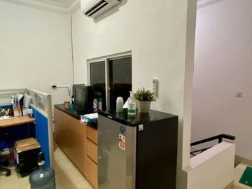 Dijual Rumah Kantor di Jln Durian Raya Jagakarsa Jakarta