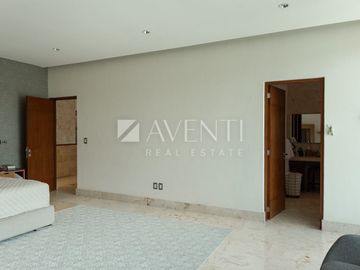 Casa en Venta, Los Canales, Puerto Cancún, Cancún