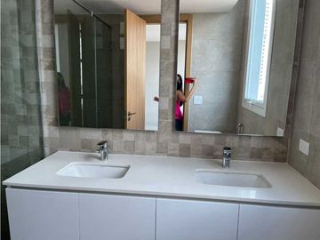 APARTAMENTO  L/B  3REC EN COCO DEL MAR PH RIVIERA DEL GOLF