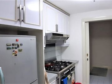 Dijual Apartemen Menteng Executive Tipe 2 Kamar Tidur Kondisi Fully Furnished