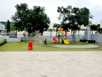 VENTA PH ALPES BRISAS DEL GOLF PASEO DEL NORTE 3R VAC