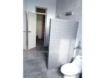 VENTA PH ALPES BRISAS DEL GOLF PASEO DEL NORTE 3R VAC
