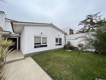 LINDA CASA EN VENTA CON 5 DORMITORIOS EN CHACARILLA