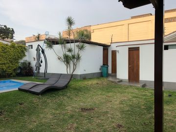 LINDA CASA EN VENTA CON 5 DORMITORIOS EN CHACARILLA