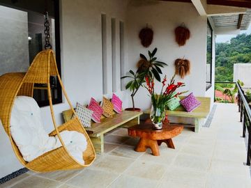 En renta hermosa casa por mes.