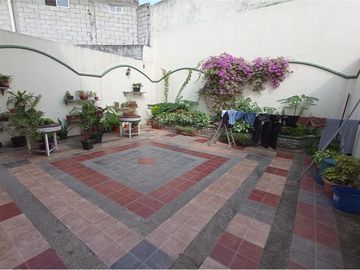 VENTA DE CASA EN URB. SAN FELIPE - NORTE DE GYE (WT)