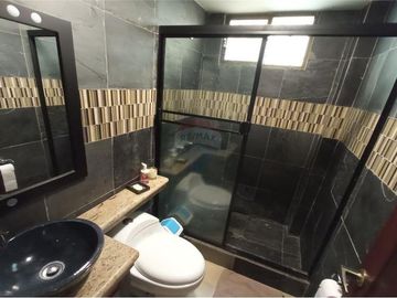 VENTA DE CASA EN URB. SAN FELIPE - NORTE DE GYE (WT)