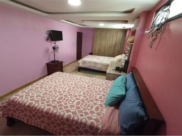 VENTA DE CASA EN URB. SAN FELIPE - NORTE DE GYE (WT)