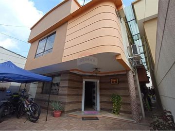 VENTA DE CASA EN URB. SAN FELIPE - NORTE DE GYE (WT)