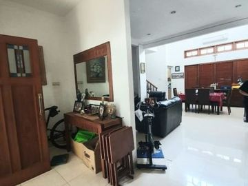 Dijual Rumah Semi Furnished di Senayan Bintaro sektor 9, 4245-GB 0811111----
