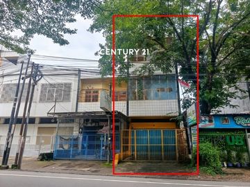 Ruko Strategis Di Pusat Bisnis Sungai Saddang Baru Area Padat
