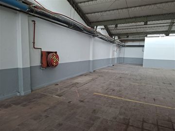 Industrial en arriendo en Macul