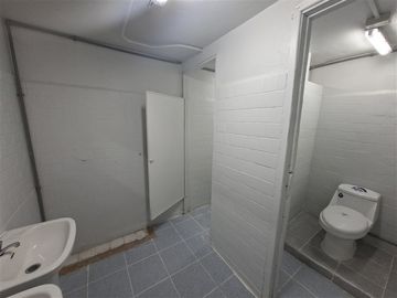 Industrial en arriendo en Macul