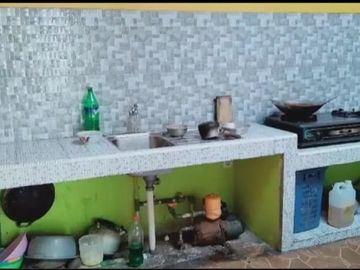 Rumah Siap Huni Dengan Lahan Luas 185 m2 Di Dalam Komplek Perumahan Bekasi Utara.