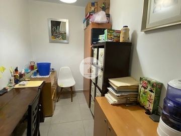 CASA CON USO DE SUELO EN GUADALUPE INN